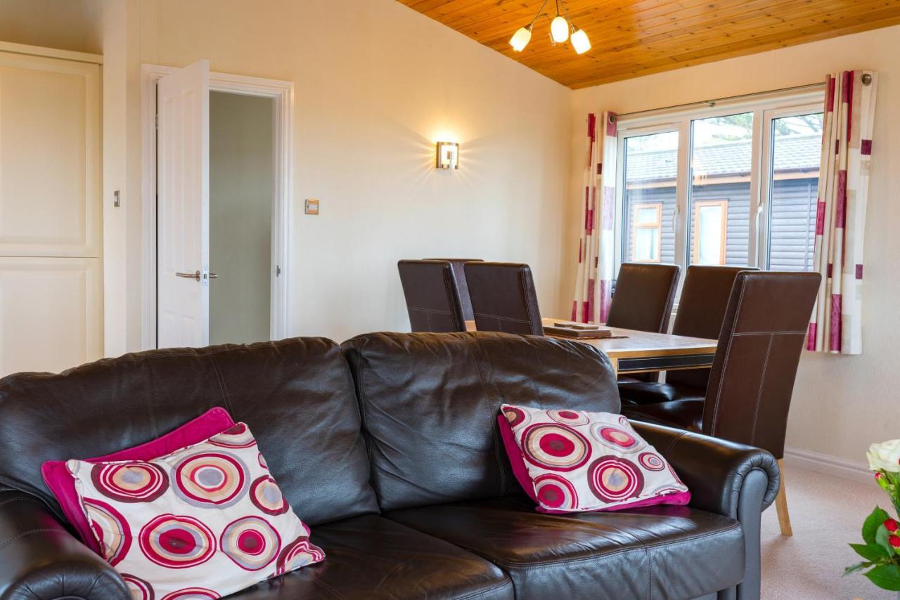 Finest Retreats - Whitsand Bay Lodge Torpoint Buitenkant foto