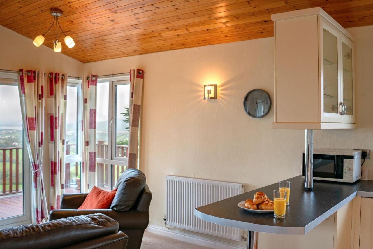 Finest Retreats - Whitsand Bay Lodge Torpoint Buitenkant foto