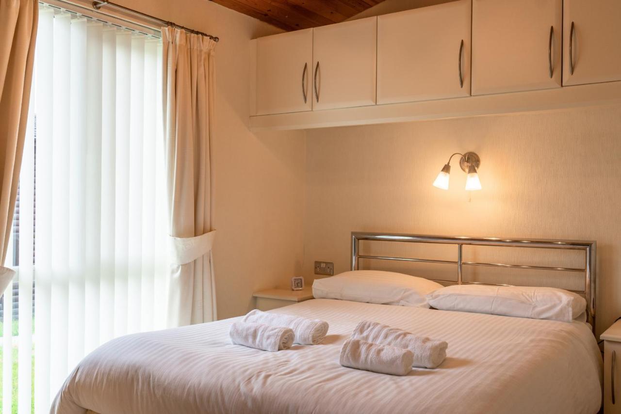 Finest Retreats - Whitsand Bay Lodge Torpoint Buitenkant foto
