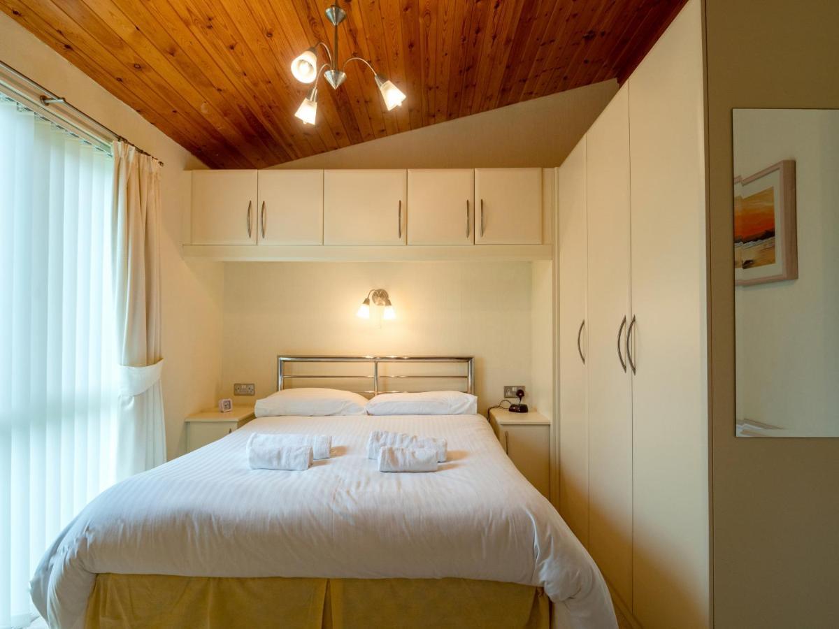 Finest Retreats - Whitsand Bay Lodge Torpoint Buitenkant foto